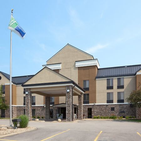 Holiday Inn Express Cedar Rapids - Collins Road By Ihg Екстер'єр фото