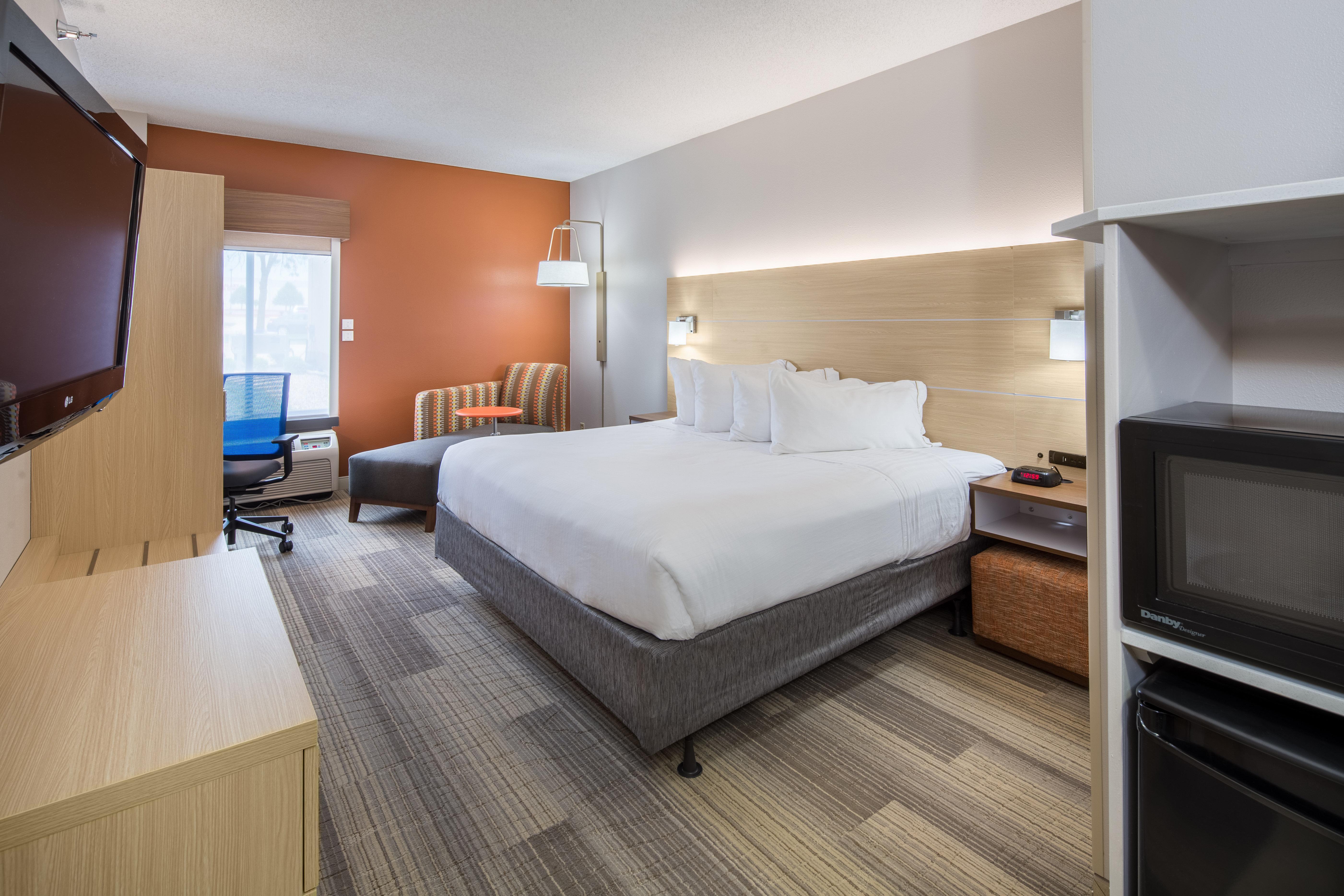 Holiday Inn Express Cedar Rapids - Collins Road By Ihg Екстер'єр фото